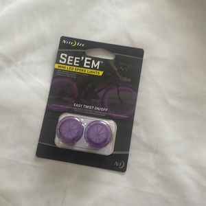 See’em mini led spike lights